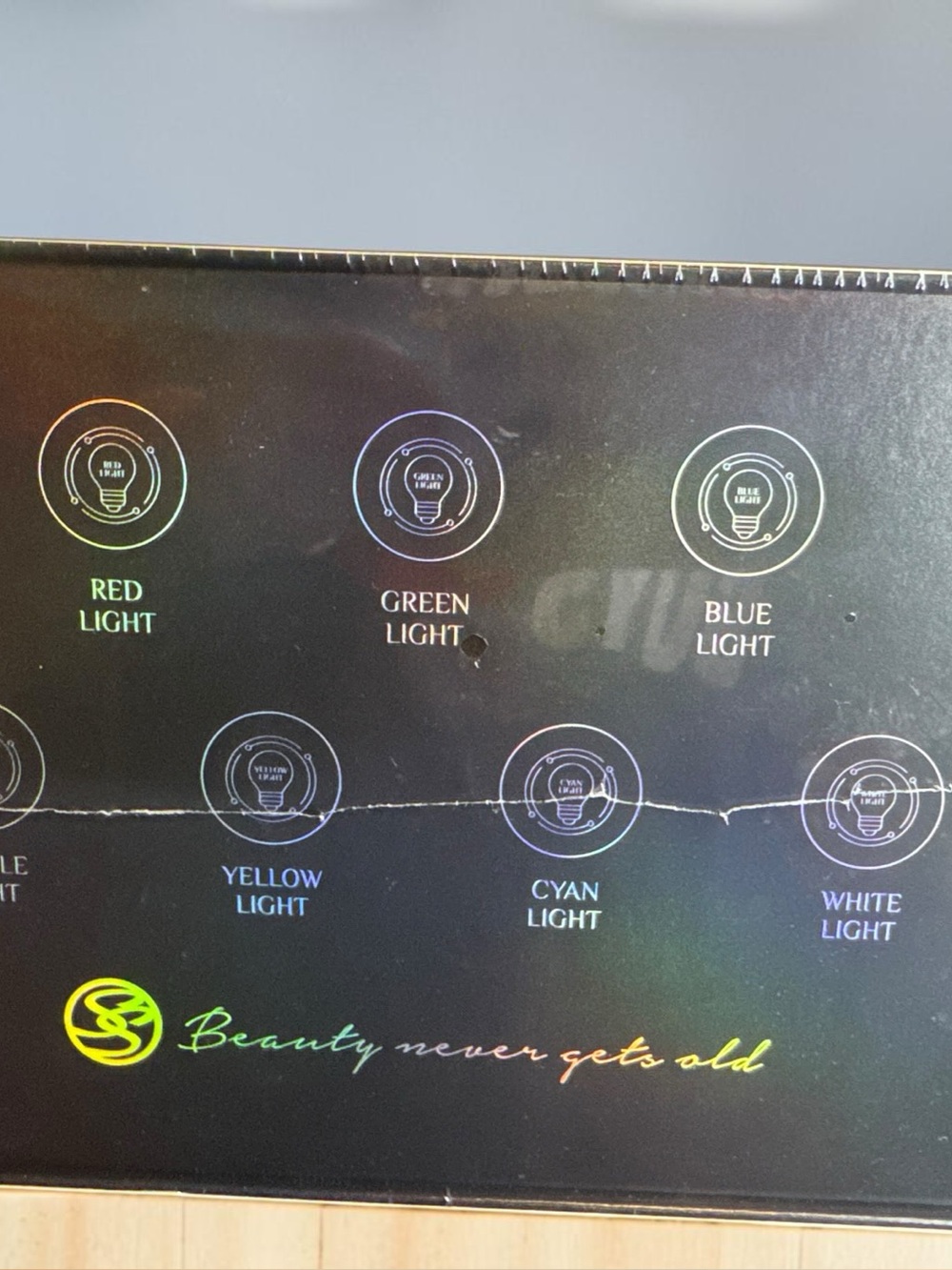 Inner-Cells Radiant Glow Multi-Purpose Face Device - Picture 6 of 8